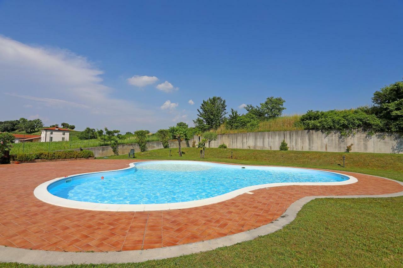 Апартаменты Casa Vacanze I Borghi Salionze Экстерьер фото